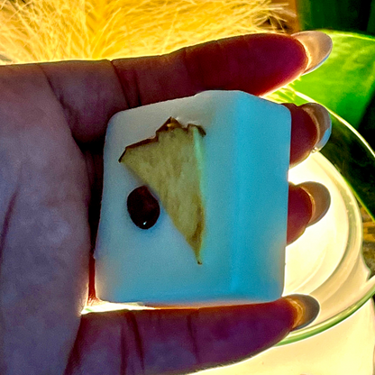 Forbidden Apple Wax Melts